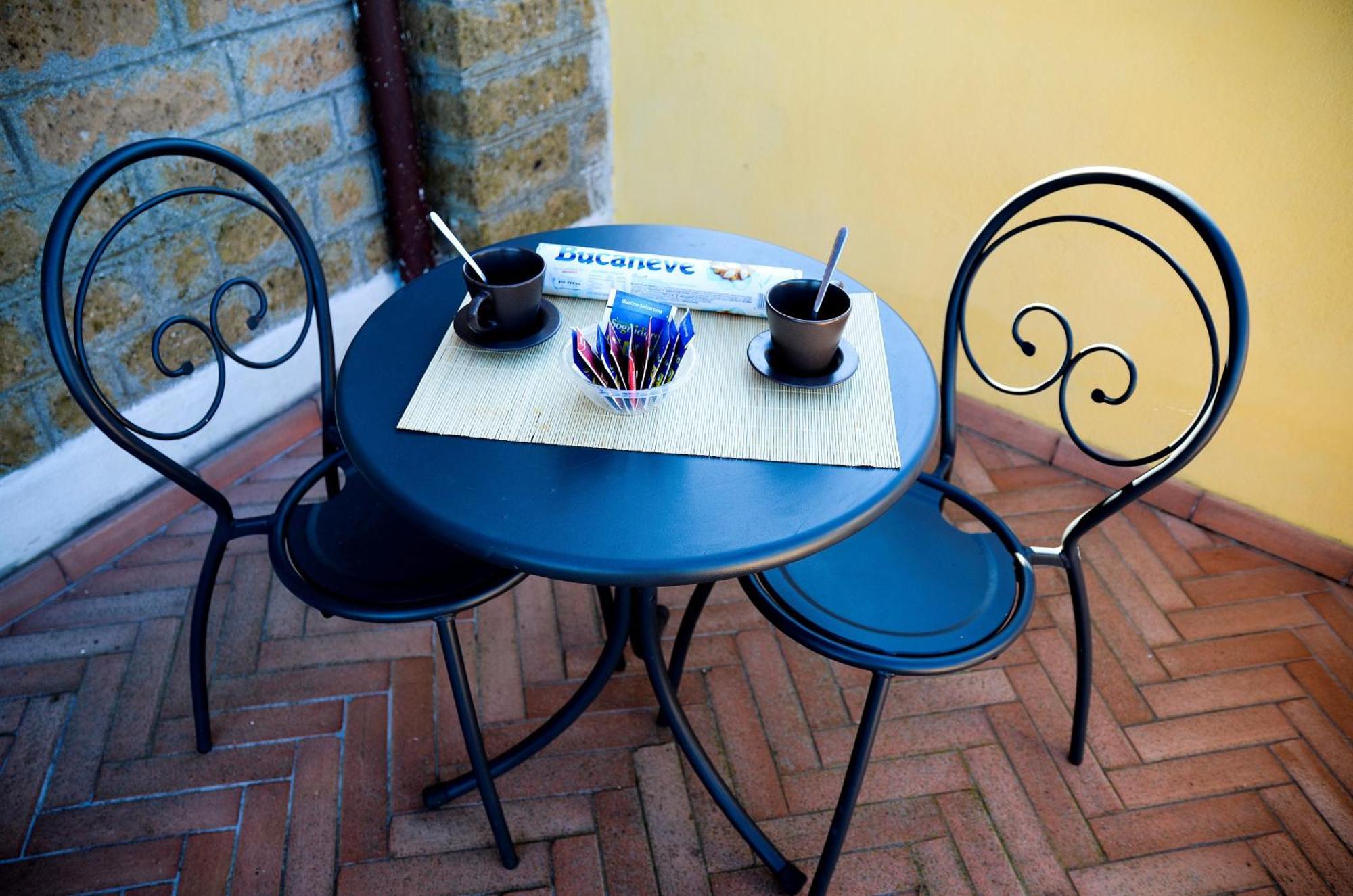 Le Suite Bracciano Стая снимка