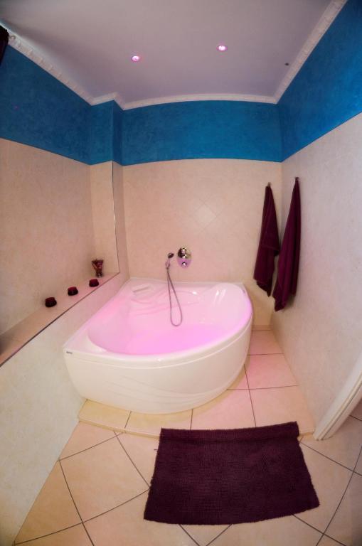 Le Suite Bracciano Стая снимка