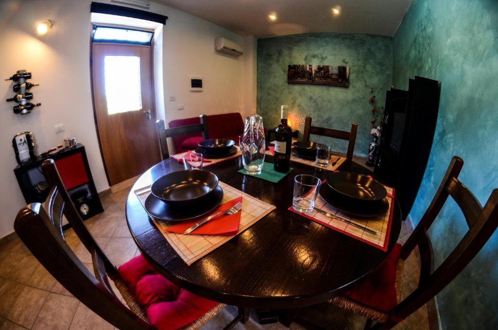 Le Suite Bracciano Стая снимка